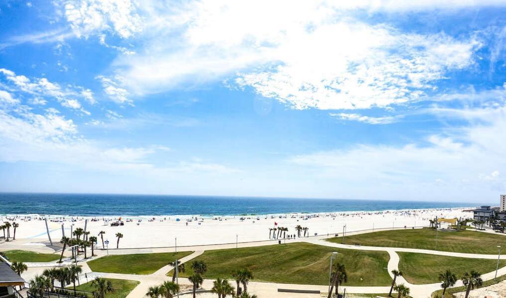 Budget Friendly Condo Within Walking Distance To The Beach! Gulf Shores Eksteriør bilde